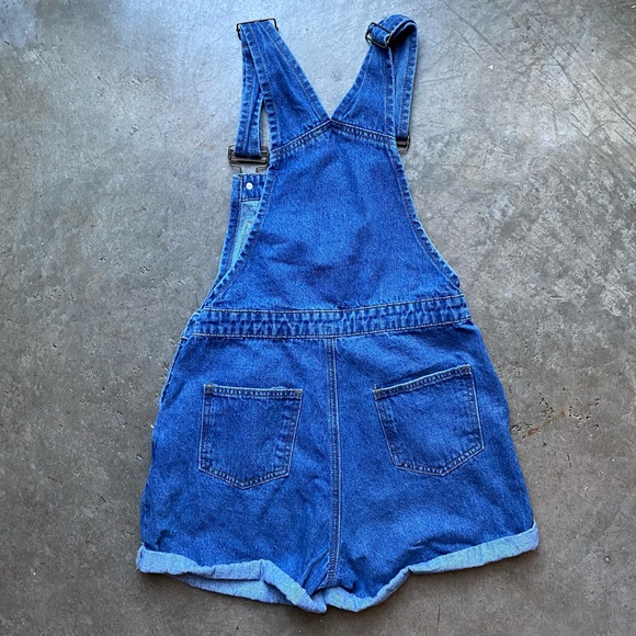 Princess Polly Shorts Overalls - Picture 2 of 4